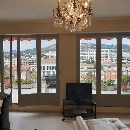 Satellite Appartement